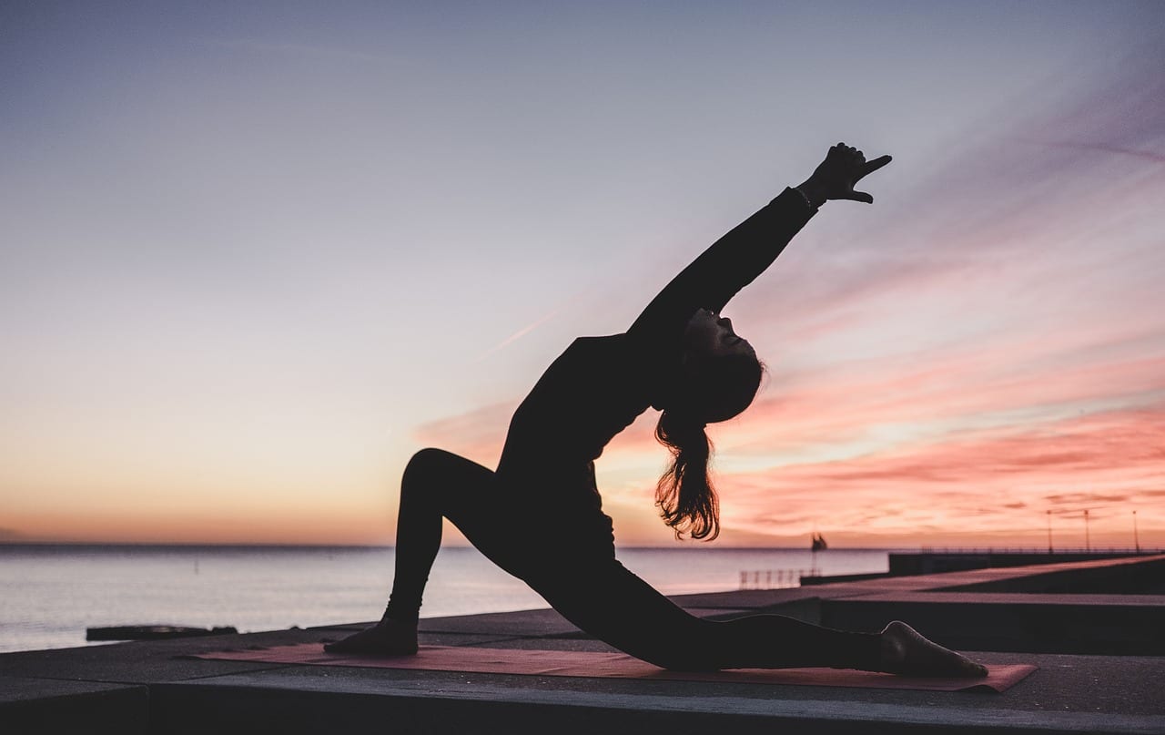 Yoga, nature, outdoors 6723315.jpg